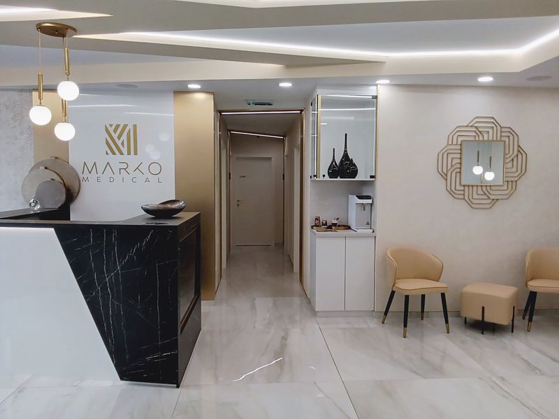 recepciós pult